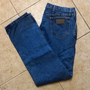 Wrangler Relaxed Fit Blue Jeans